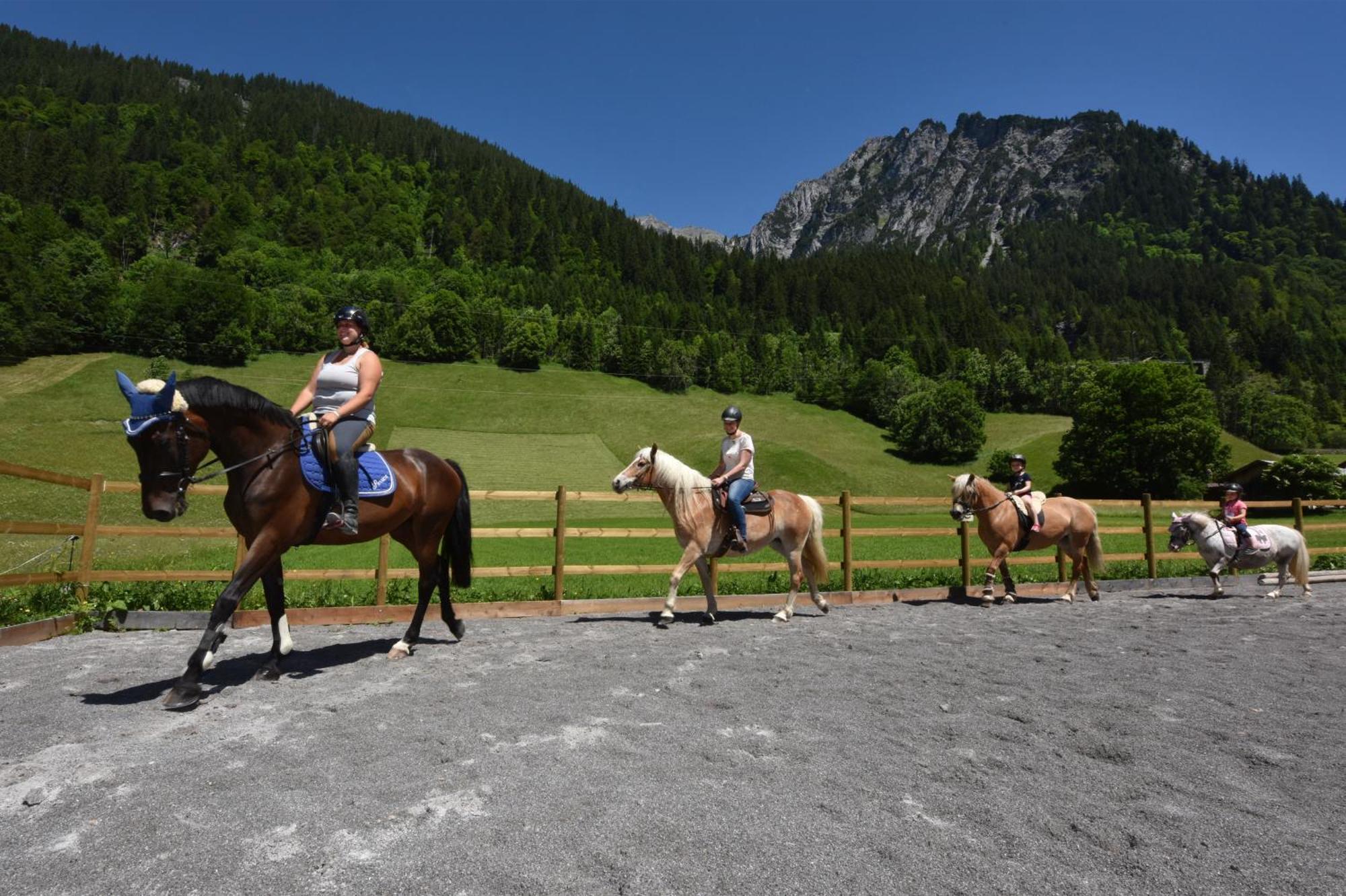 Landhaus Juritsch Klosterle am Arlberg ภายนอก รูปภาพ